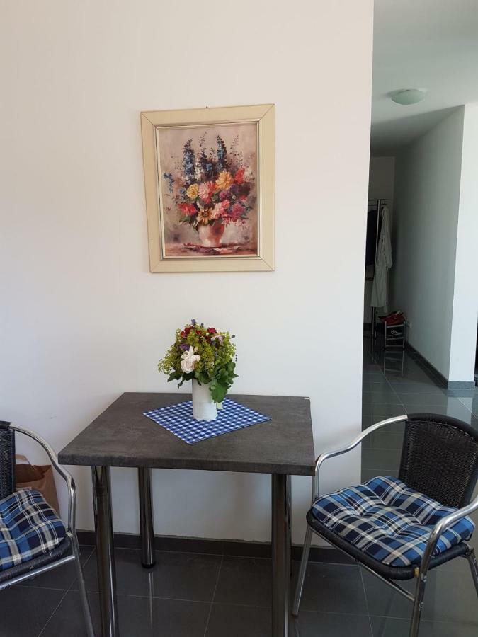 Apartment Near Frankfurt, Fantastic View! Usingen Exterior foto